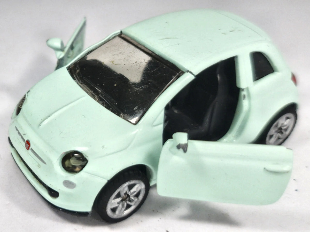 Fiat 500 SIKU 1:55 Made in Germany Luzak Miętowy – zdjęcie 2