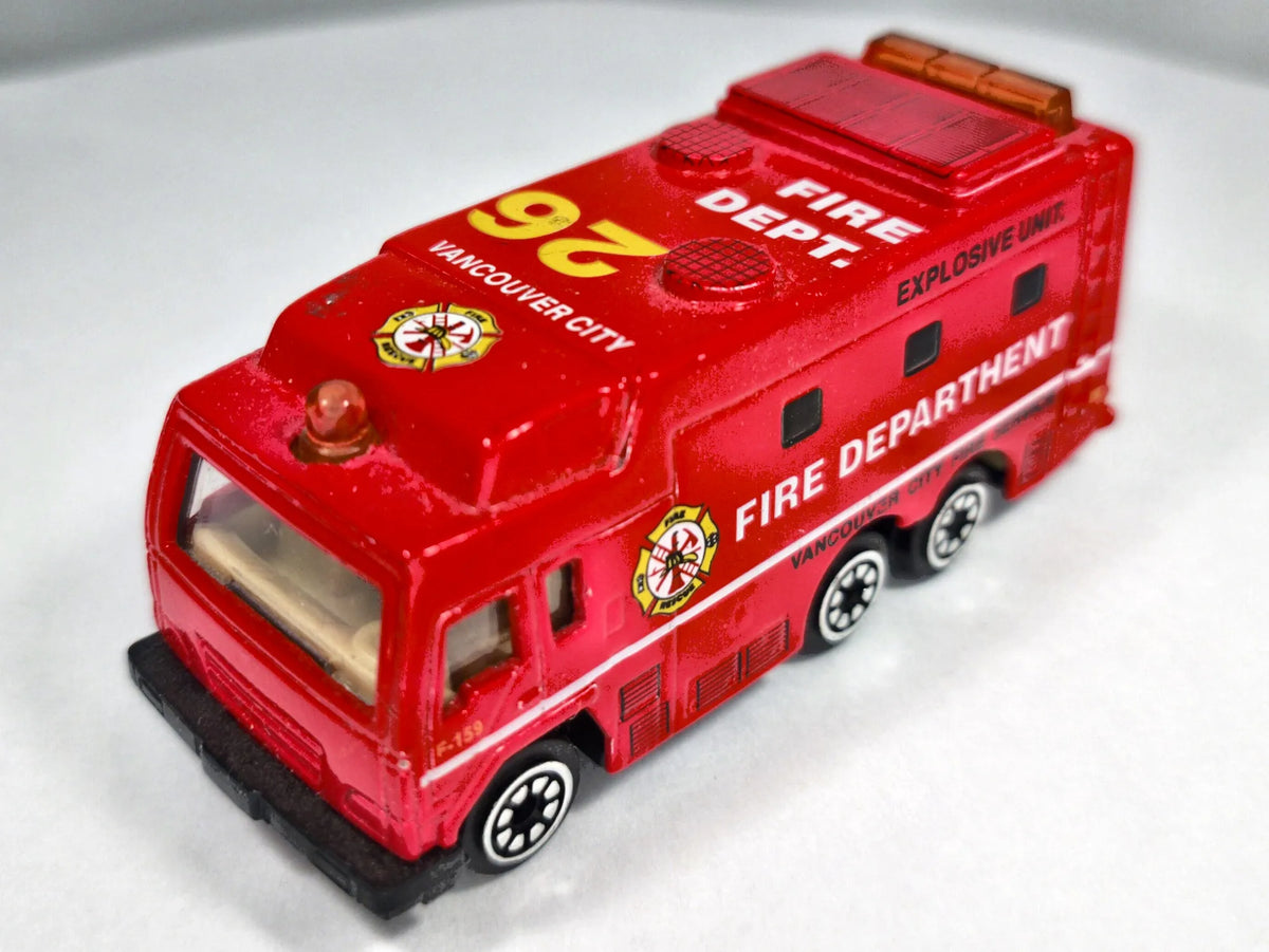 FIRE DEPARTMET TRUCK #26, STRAŻ POŻARNA, Zylmex 1990 Czerwony 1:87 Resoraki – zdjęcie 2
