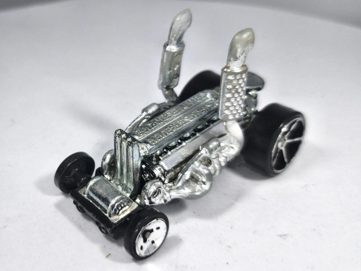 Dragtor Hot Wheels 2018 1:64 Dragster Luzak Srebrny – zdjęcie 2