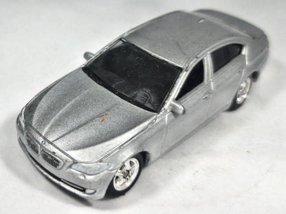 BMW 535I Welly 1:64 Luzak Srebrny – zdjęcie 2