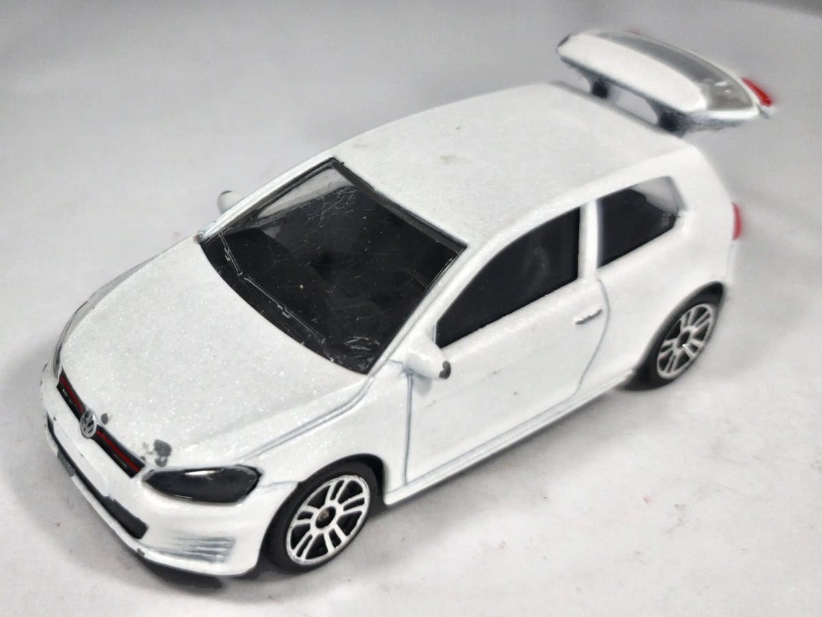 Vw Golf Gti MK8 Majorette Biały 1:64 – zdjęcie 2