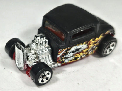 '32 Ford Hot Wheels 1997 1:64 Hot Rod Luzak Czarny – zdjęcie 2