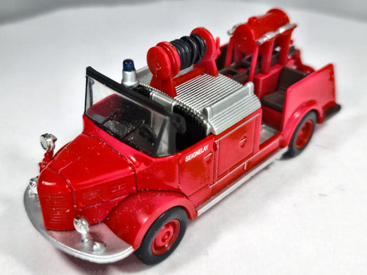 PREMIER SECOURS HOTCHKISS, STRAŻ POŻARNA, AmerCom, Czerwony, 1:64, Resoraki – zdjęcie 2