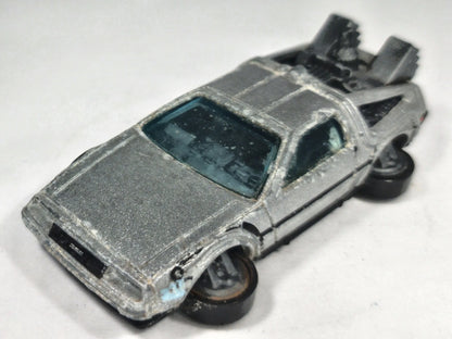 DeLorean DMC-12 Time Machine Hot Wheels 2015 HW Screen Time 1:64 Luzak – zdjęcie 2
