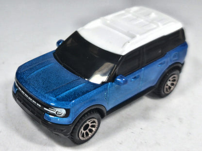 2022 Ford Bronco Sport Matchbox 2023 Mainline 1:64 Niebieski Miejski – zdjęcie 2