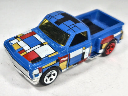 Chevrolet Silverado Hot Wheels 1983 HW ART CARS 1:64 Pickup Mondrian Custom – zdjęcie 2