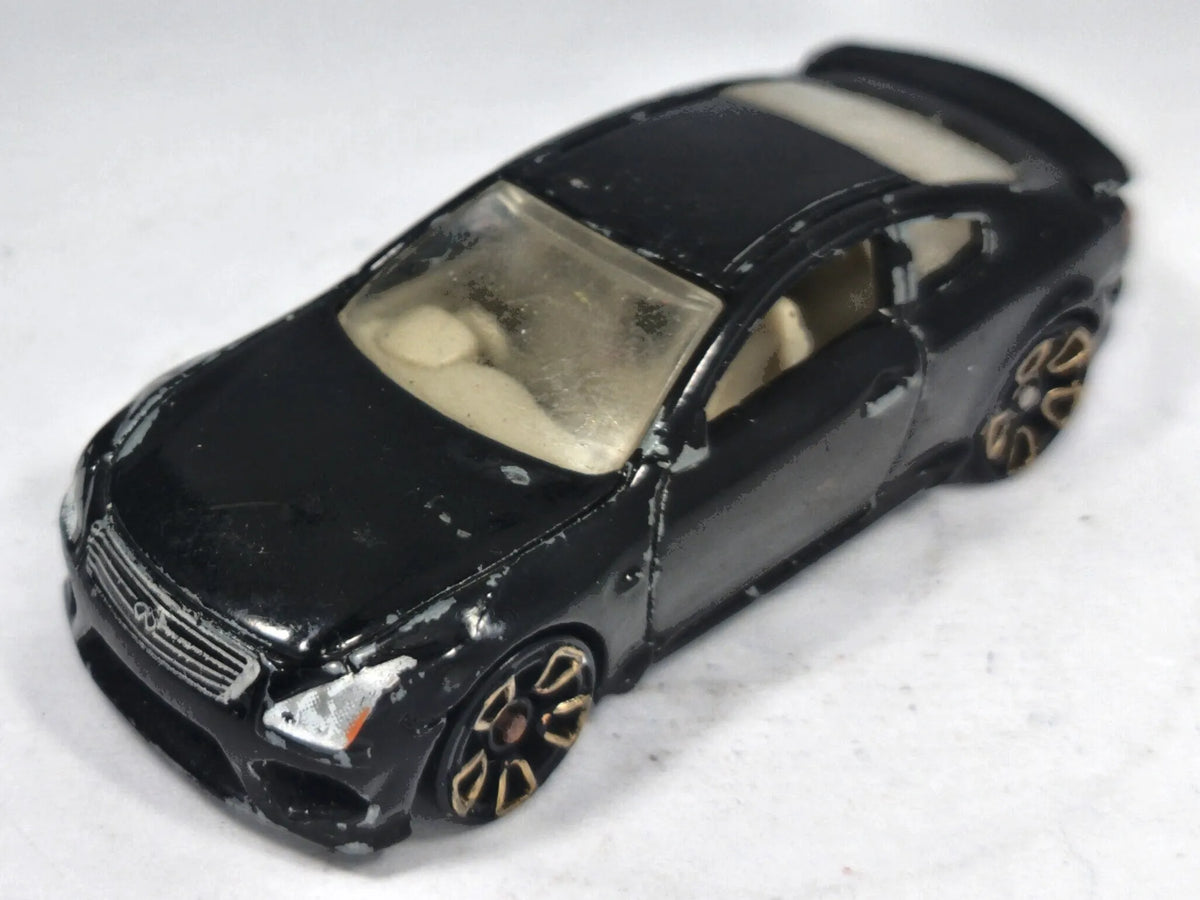 Infiniti G37 Hot Wheels 1:64 Luzak Czarny – zdjęcie 2