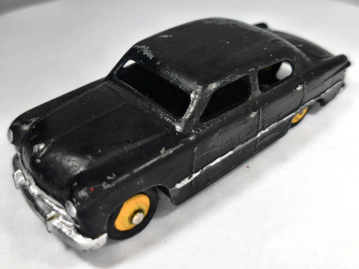 FORD SEDAN Dinky Toys '50 Czarny 1:43 Made in England – zdjęcie 2