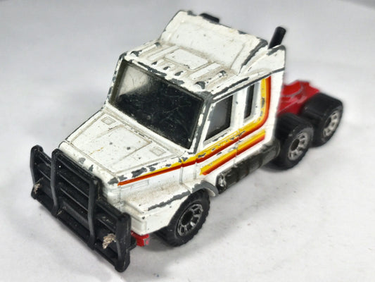 Scania T142 Matchbox 1982 Super Kings 1:64 Ciągnik Siodłowy Luzak Biały – zdjęcie 2