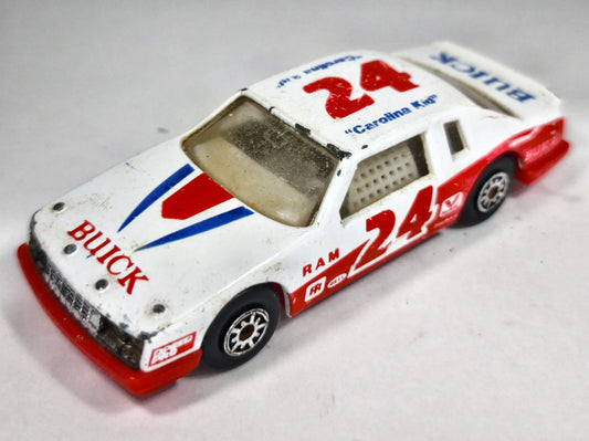 Buick Lesabre Stock Car MC Toy Biały 1:64 Made in Macau – zdjęcie 2