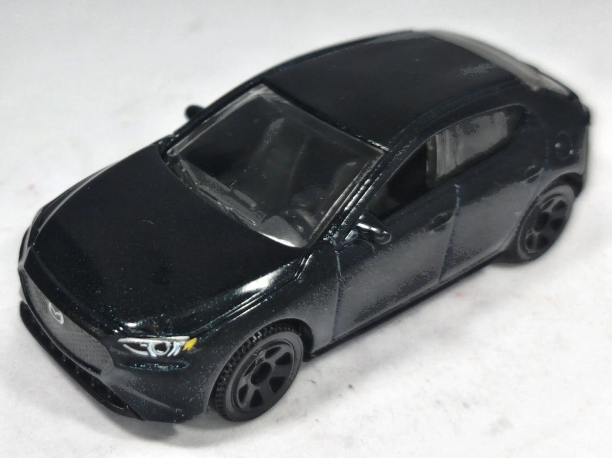 Mazda 3 (Bp) Hatchback Matchbox 1:64 Ciemny zielony Samochód osobowy – zdjęcie 2