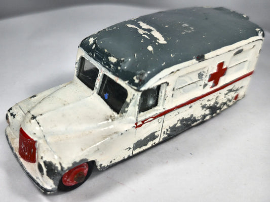 Daimler Ambulance Dinky Toys '40 Biały 1:36 Made in England – zdjęcie 2