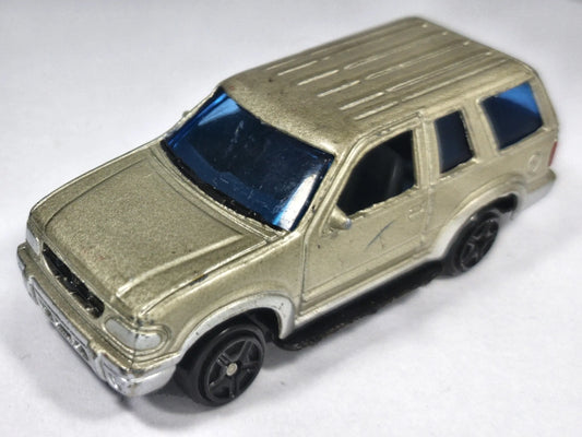 Ford Explorer Motor Max 1:64 Luzak Złoty – zdjęcie 2