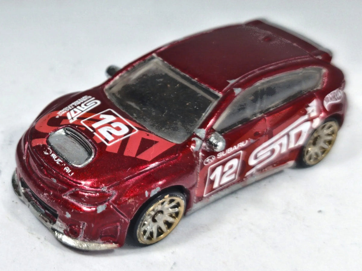 Subaru Impreza WRX STi Hot Wheels 2001 1:64 12 Luzak Bordowy – zdjęcie 2