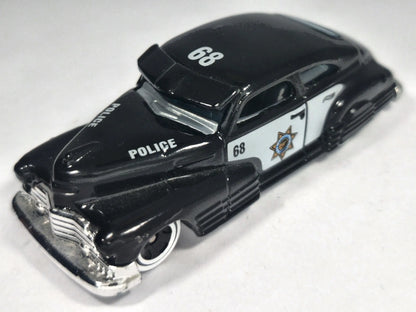 '47 CHEVY FLEETLINE POLICE #68, Hot Wheels 2021, Die cast HCV91 Czarny 1:64 – zdjęcie 2