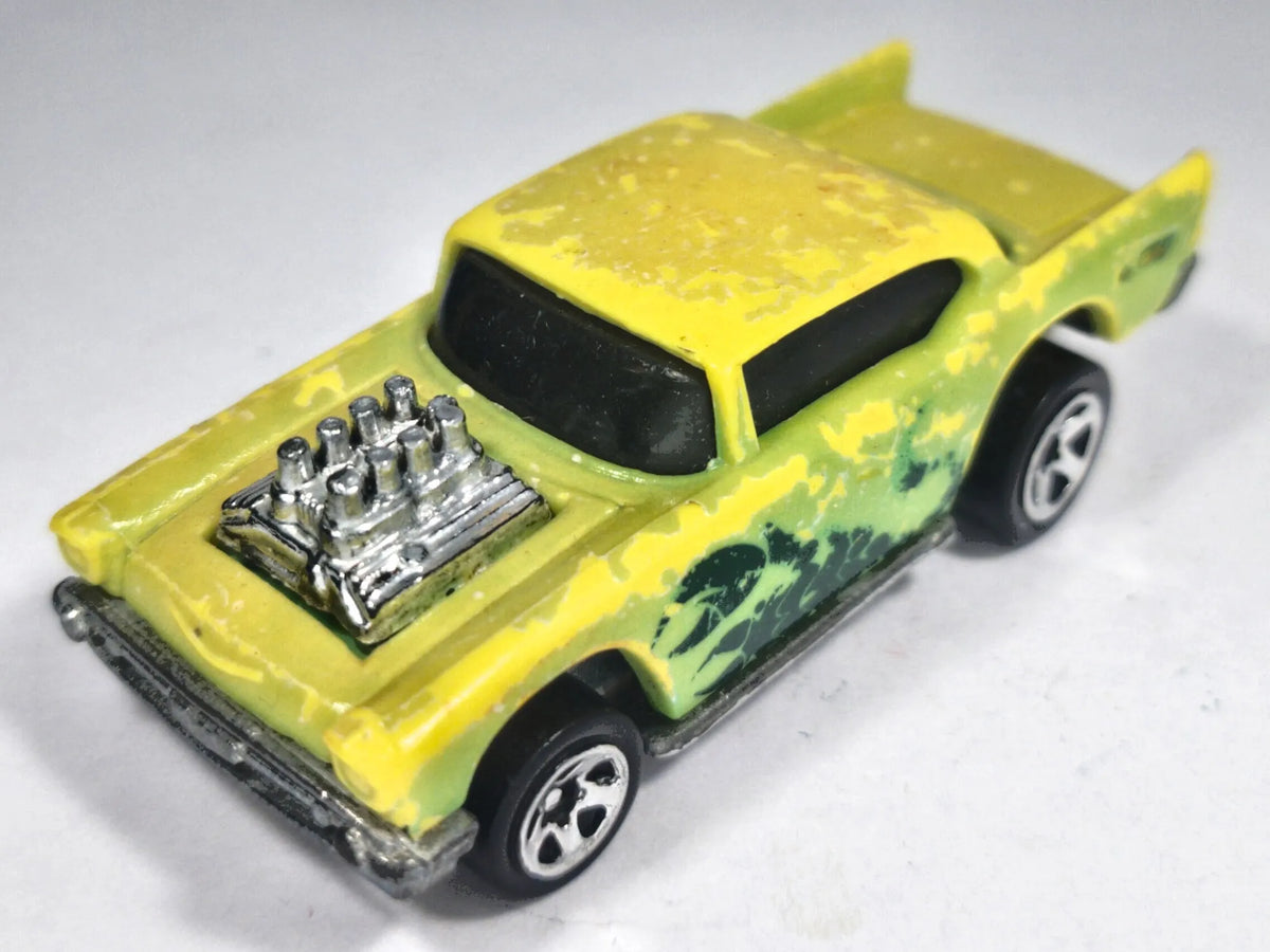 1957 CHEVY, Hot Wheels 1976, Die cast, Żółty Color Shifters, 1:64, Resoraki – zdjęcie 2