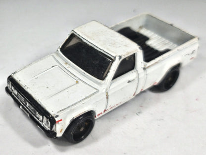 Mazda Repu Hot Wheels 2016 HW Hot Trucks 1:64 Pickup Luzak Biały – zdjęcie 2