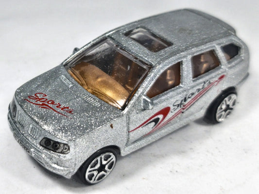 BMW X5 (E53) 1:72 Sport Luzak Srebrny – zdjęcie 2