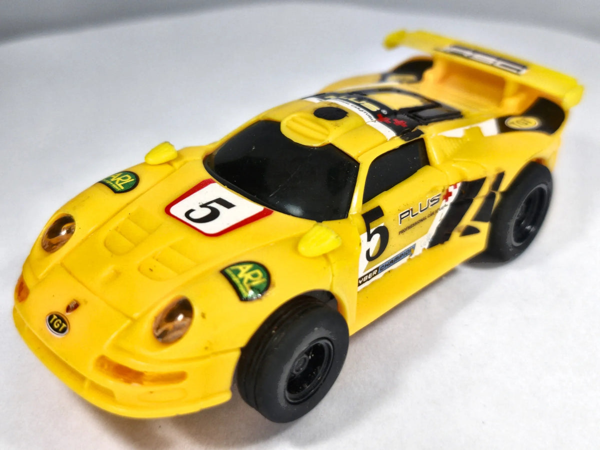 PORSCHE 911 GT1 / MODEL TOROWY Żółty 1:45 – zdjęcie 2