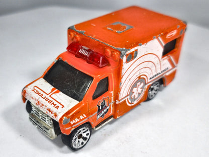 AMBULANCE, Matchbox 1996, Die cast 150, Pomarańczowy, 1:64, Resoraki – zdjęcie 2