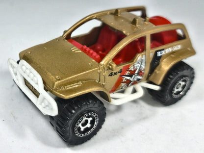 4X4 Buggy Matchbox 2002 1:72 Luzak Złoty – zdjęcie 2