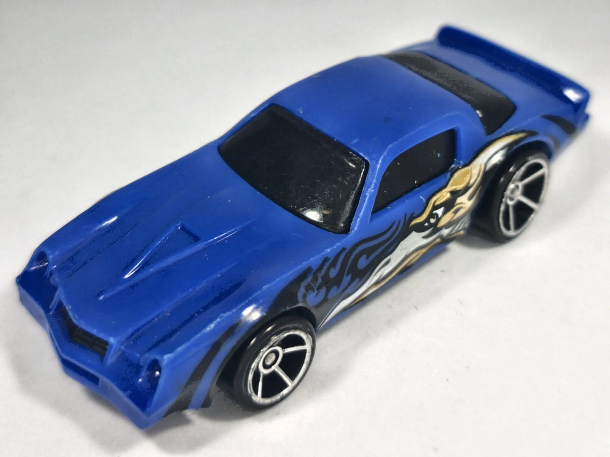 Camaro Z28 Hot Wheels 1982 1:64 Niebieski Vintage Model – zdjęcie 2
