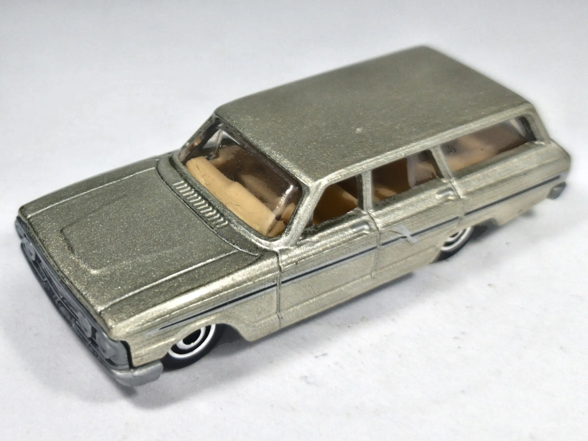 1964 Ford Fairlane Matchbox 2017 Matchbox Series 1:72 Luzak Srebrny – zdjęcie 2