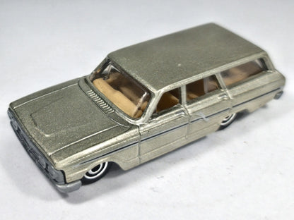 1964 Ford Fairlane Matchbox 2017 Matchbox Series 1:72 Luzak Srebrny – zdjęcie 2