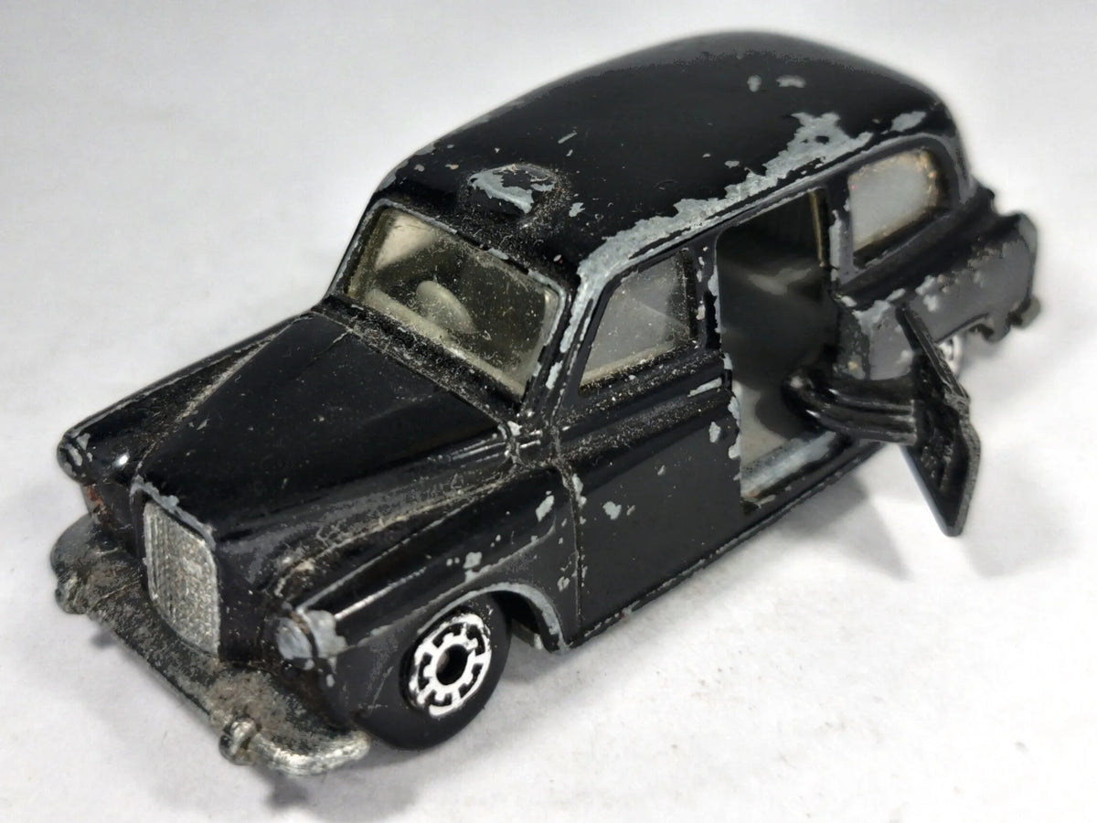 TAXI FX4R Matchbox 1986 Czarny 1:60 Made in Macau – zdjęcie 2