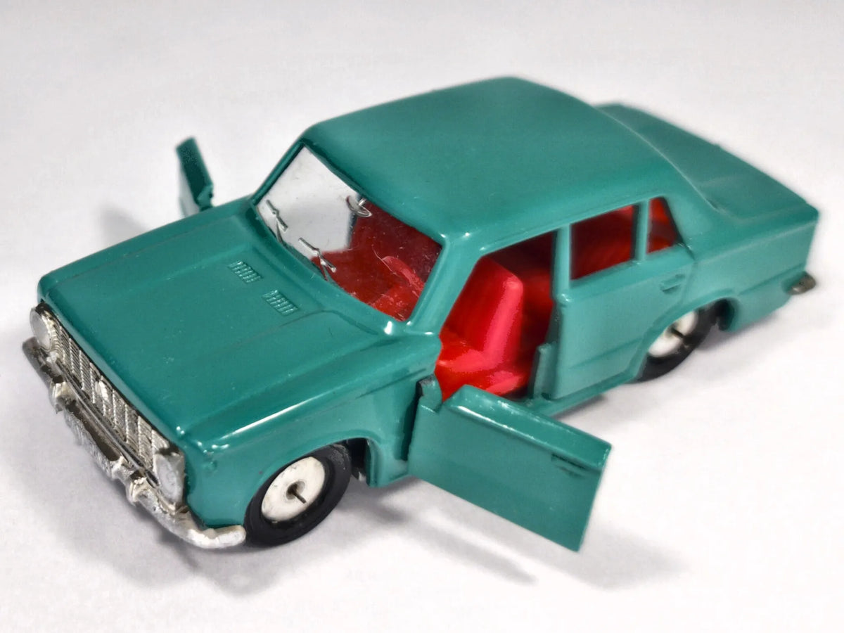 ŁADA 2101 (VAZ-2101) Zakłady GAZ 1970-1979 Zielony 1:58 Made in ZSRR Russia – zdjęcie 2