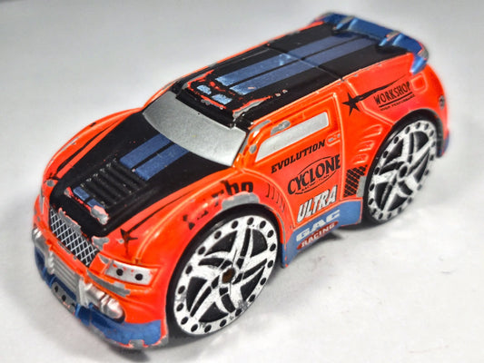 SUV WORKSHOP CYCLONE ULTRA, Realtoy, Die cast 110413 Czerwony 1:64 Resoraki – zdjęcie 2