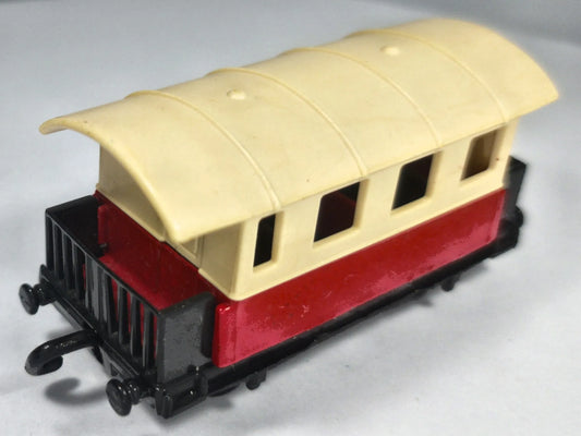 Passenger Coach Matchbox 1978 Superfast 1:64 Made in England Luzak Czerwony – zdjęcie 2