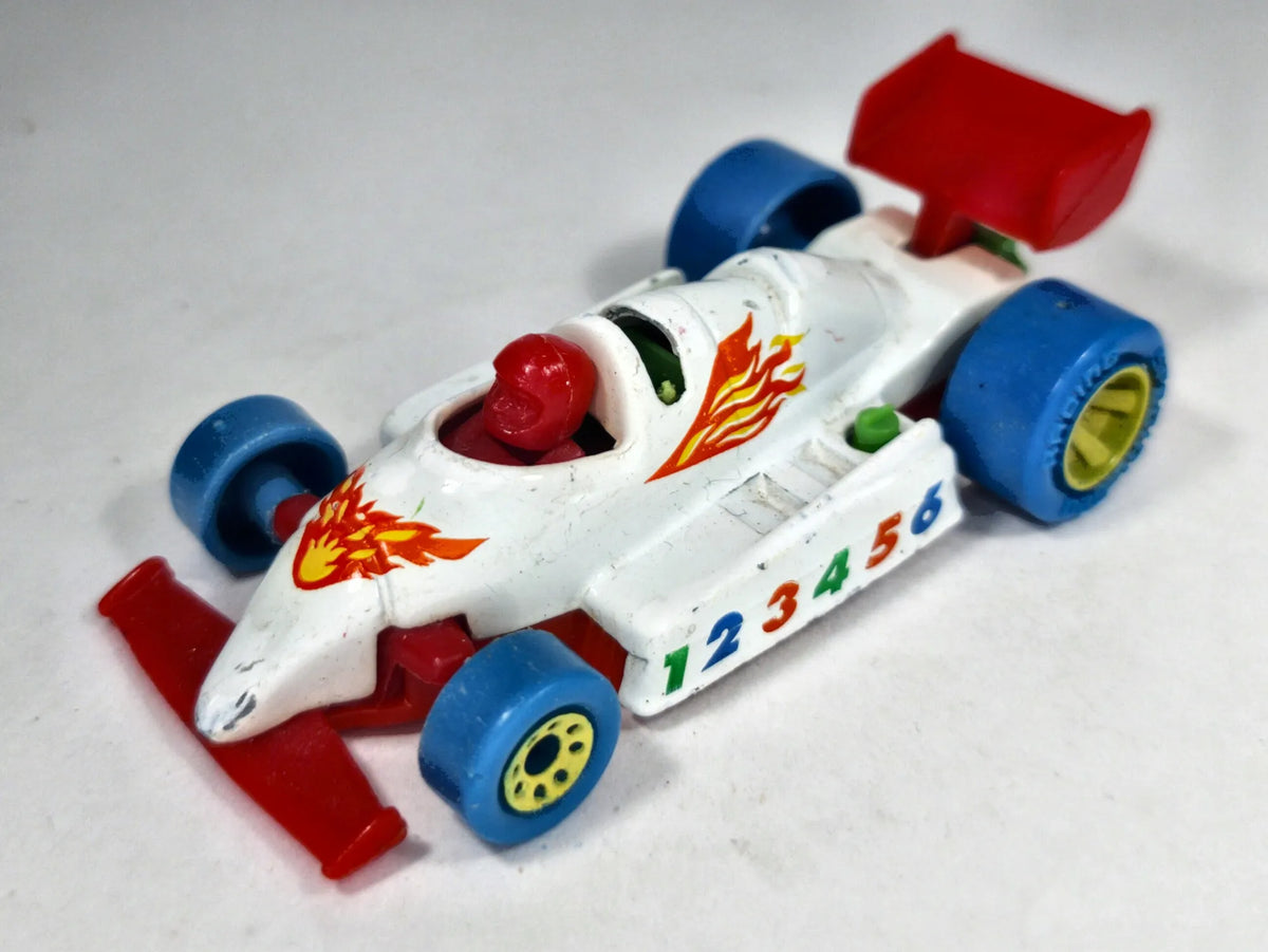 F1-RACER Matchbox 1984 Biały 1:55 – zdjęcie 2