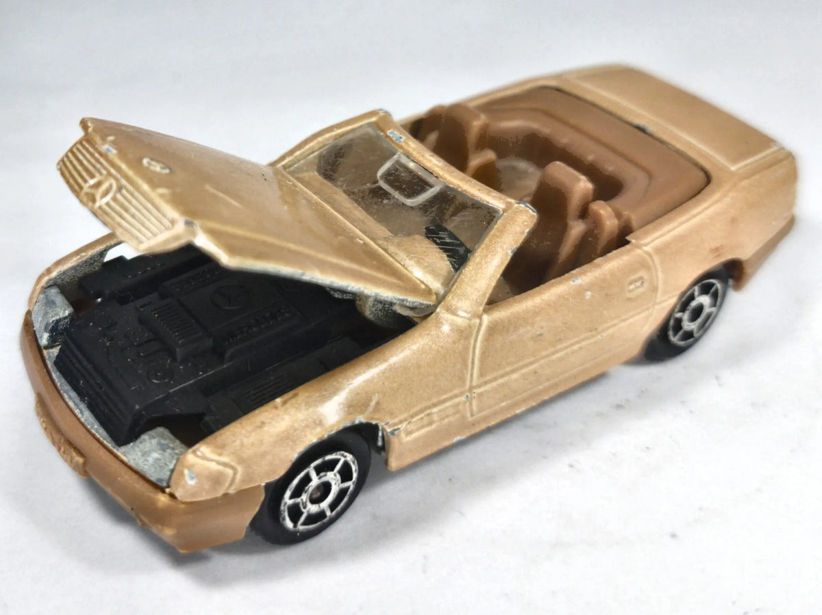 Mercedes 500 SL Majorette 1:58 Made in France Luzak Złoty 2xMetal – zdjęcie 2