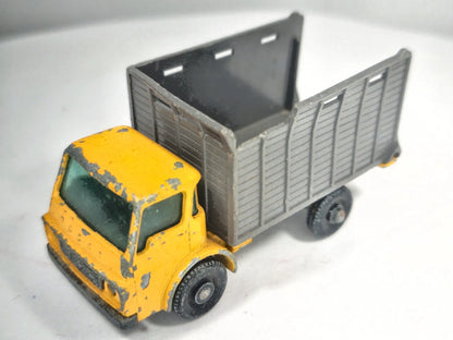 CATTLE TRUCK, Matchbox, Made in England, Die cast 37, Żółty, 1:64, Resoraki – zdjęcie 2