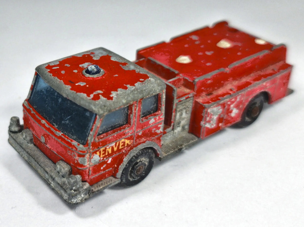 Fire Pumper Truck Matchbox Matchbox Series 1:64 Wóz strażacki Straż pożarna – zdjęcie 2