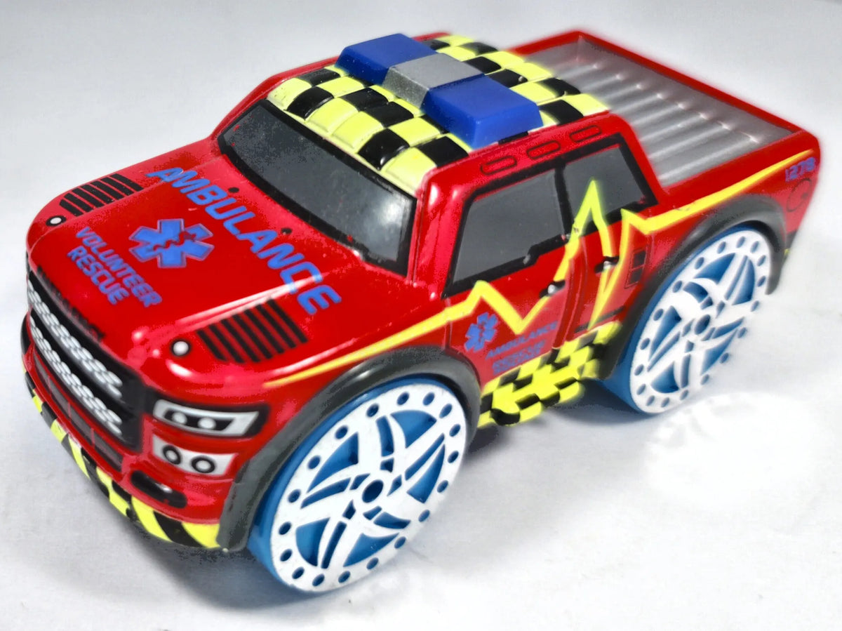 Fantasy Pickup Ambulance Realtoy Czerwony 1:55 – zdjęcie 2