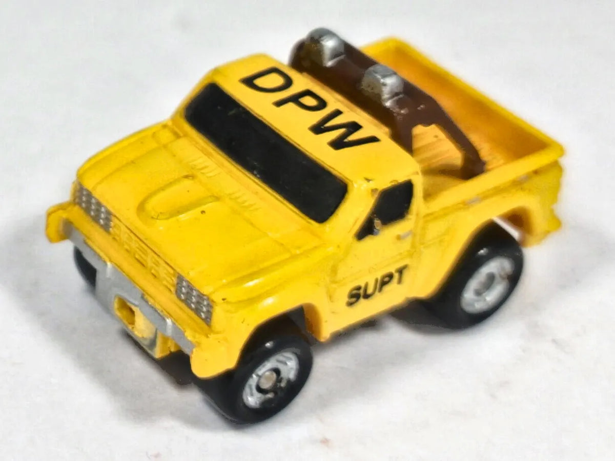 PICKUP 4X4 SUPT DPW Micro Machines Galoob 1988 Żółty 1:87 – zdjęcie 2