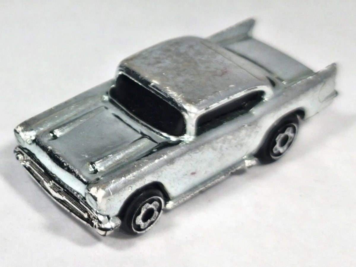 CHEVROLET BEL AIR 1957 Hot Wheels Srebrny chrom 1:87 Made in United States – zdjęcie 2
