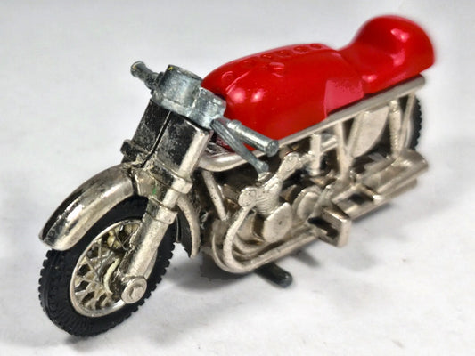 Motocykl NORTON COMMANDO FASTBACK 750 Britains '70 1:26 Made in England – zdjęcie 2