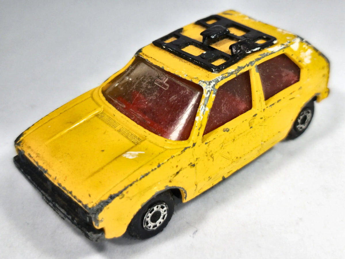 VW GOLF MK1 Superfast Matchbox 1976 Żółty 1:54 Made in England – zdjęcie 2
