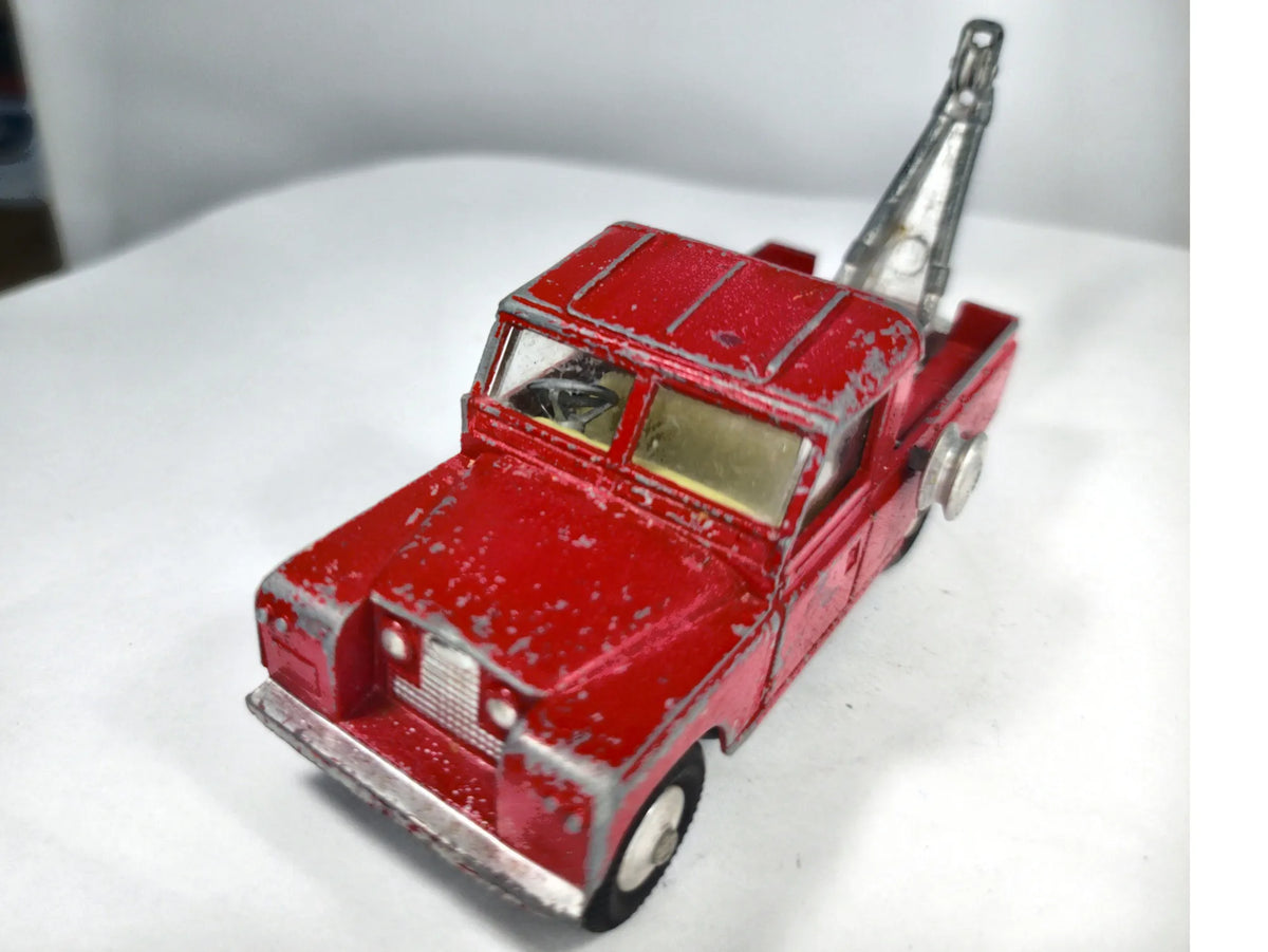 Land Rover 109" W.B. Corgi '70 Corgi Toys 1:36 Luzak Czerwony Pomoc drogowa – zdjęcie 2