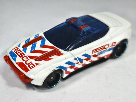 Alpha Pursuit Rescue Patrol Straż pożarna Hot Wheels 2019 Biały 1:64 – zdjęcie 2