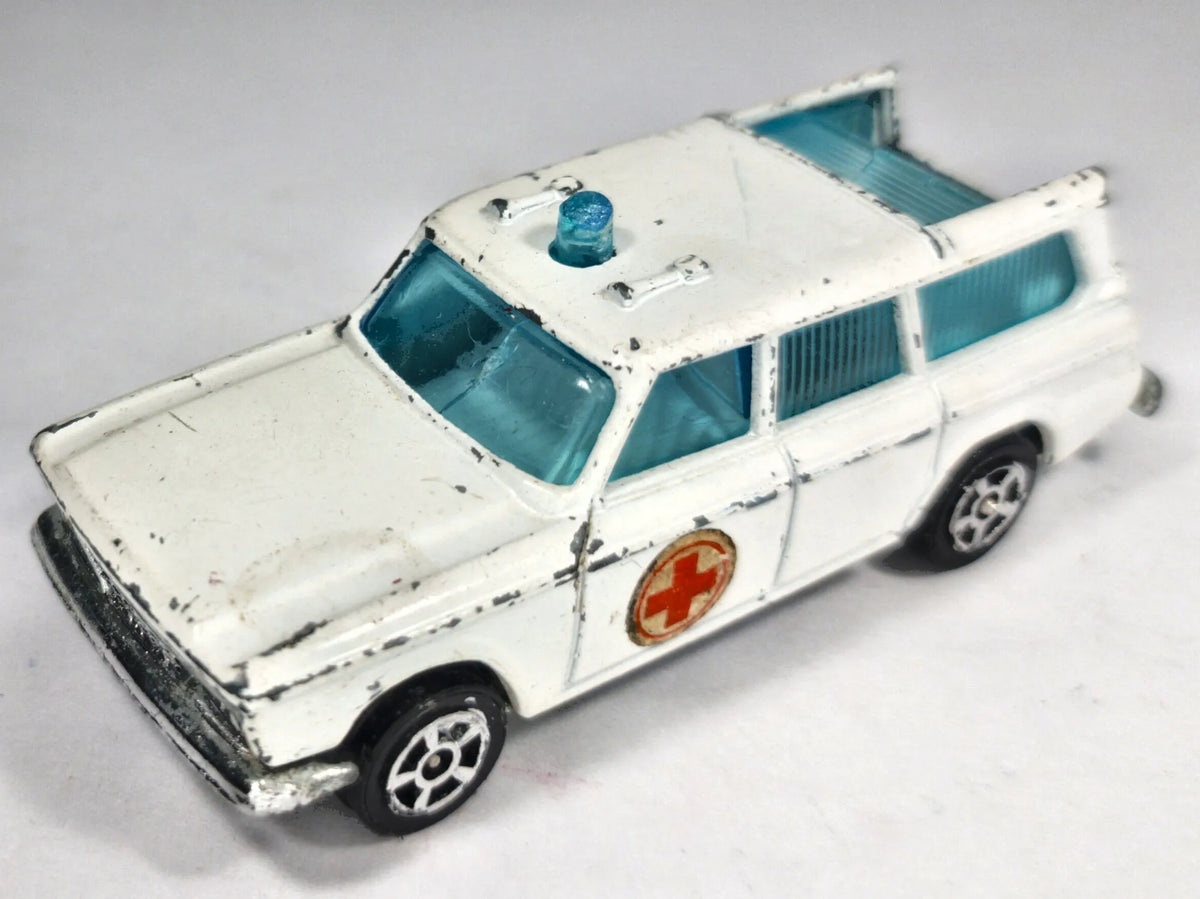 STUDEBAKER WAGONAIRE Whizzwheels Corgi '70 Biały 1:58 Made in Gt Britain – zdjęcie 2