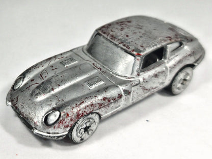 JAGUAR E TYPE 2+2 Playart '70 Srebrny 1:68 – zdjęcie 2
