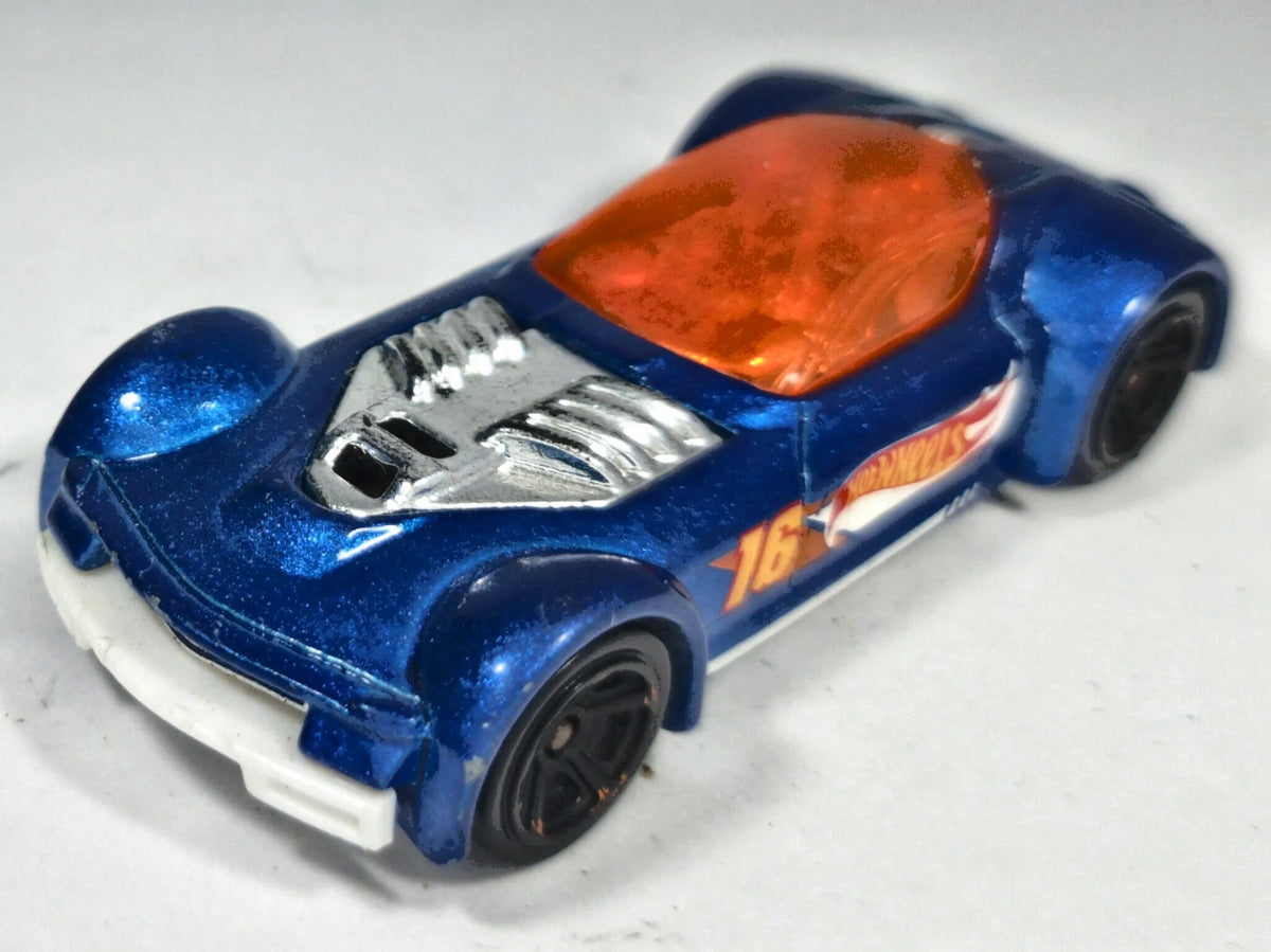 Ballistik Hot Wheels 1:64 16 Luzak Niebieski – zdjęcie 2