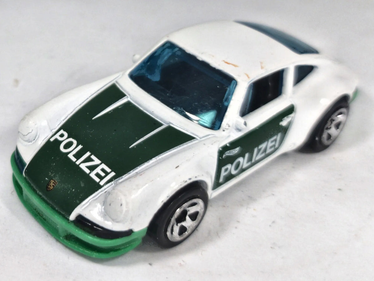 Porsche 911 Hot Wheels 2017 1:64 POLIZEI Luzak Biały Policja – zdjęcie 2