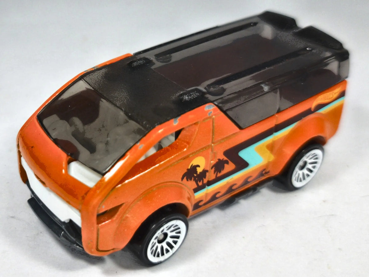 The Vanster HW Getaways Hot Wheels 2013 Pomarańczowy 1:64 – zdjęcie 2
