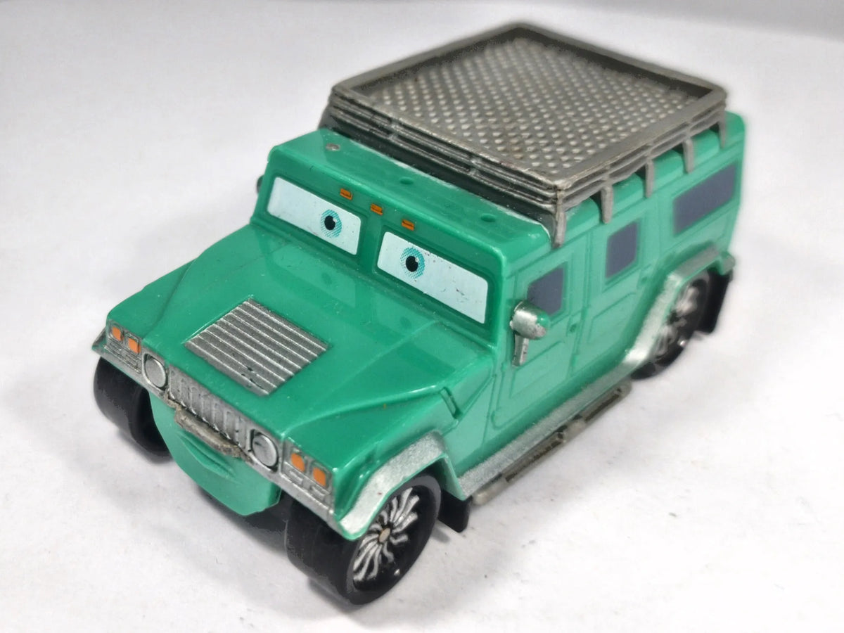 Hummer H2 Bohater T.J. Disney/Pixar Cars 1:64 Luzak Zielony – zdjęcie 2