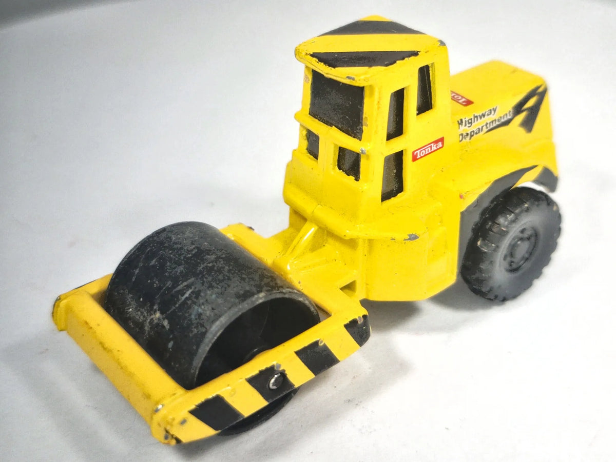 PAVEMENT ROLLER, Walec drogowy, Maisto (Tonka) 2005, Die cast, Żółty 1:64 – zdjęcie 2